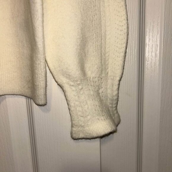 NWT Talbots Ivory Cable Knit Crewneck Sweater Woman's size XLP - Picture 5 of 8